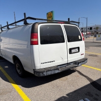 2004-gmc-savana-17855149915.jpg
