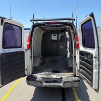 2004-gmc-savana-17855228212.jpg